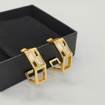 Модерни дизайнерски обеци с кристали от месинг с 18-Каратово злато с геометричен покритие, женски очарователни европейски бижута, тенденцията е да се оценят дарове за партита
