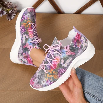 Модни обувки, дамски ежедневни обувки дантела с флорални принтом, градинска дишащи дамски вулканизированная обувки за бягане, по-големи размери
