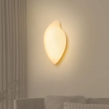 Модерен минималистичен, с монтиран на стената лампа с ротоформованием, нощно шкафче за спалня, всекидневна, персонални творчески фон, монтиран на стената лампа за преминаване на предната веранда
